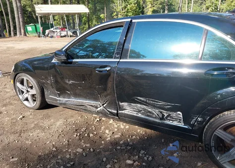 2011 Mercedes-Benz S 550 4Matic from USA, damaged, VIN WDDNG8GB1BA386891